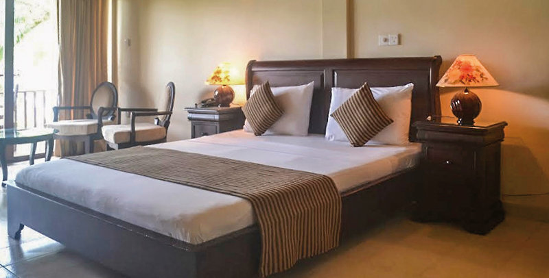 Paradise Beach Club Mirissa 20