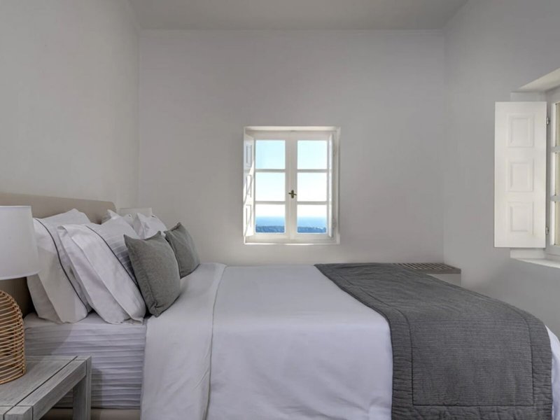 Aqua Luxury Suites 42