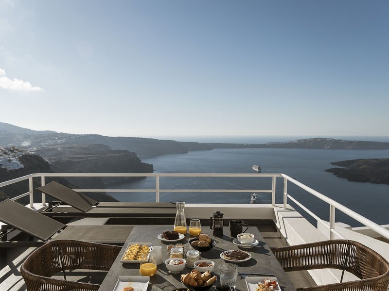 Aqua Luxury Suites 3