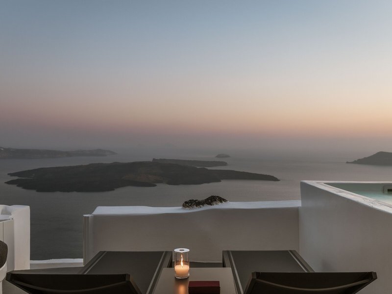 Aqua Luxury Suites 5