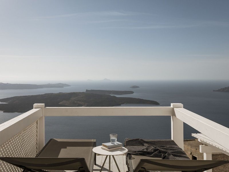Aqua Luxury Suites 6