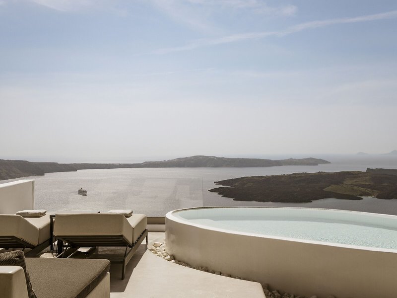 Aqua Luxury Suites 23