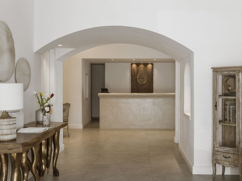 Aqua Luxury Suites 27