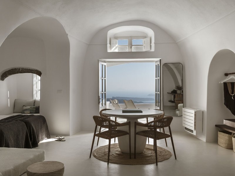 Aqua Luxury Suites 38