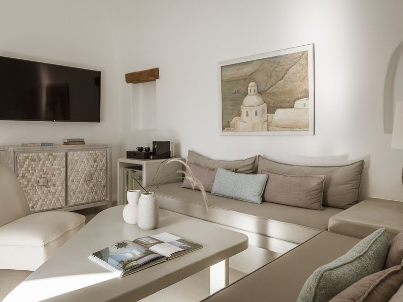 Aqua Luxury Suites 40