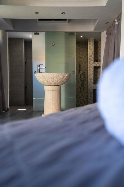 Anagenessis Village Hotel 8