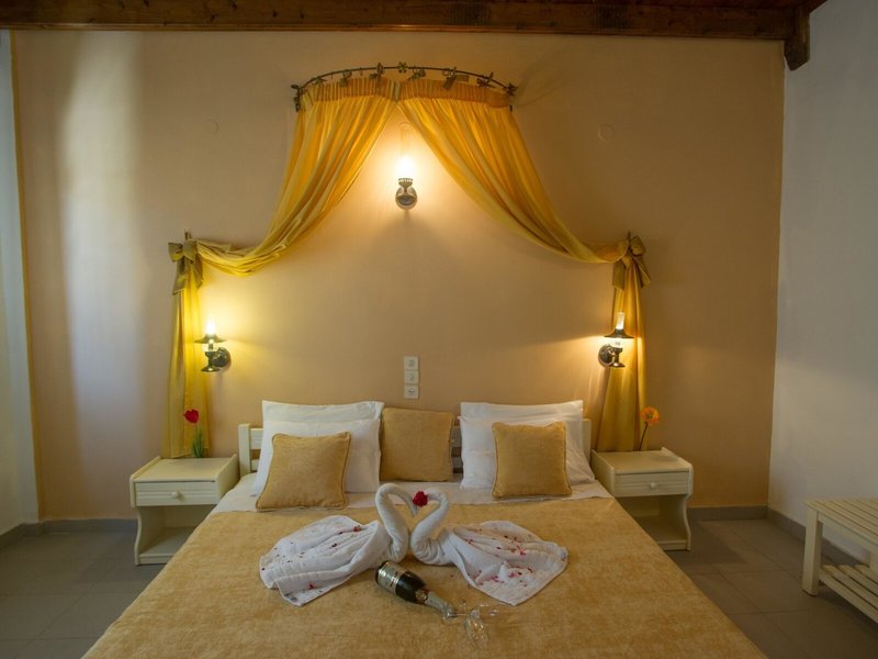 Anagenessis Village Hotel 18