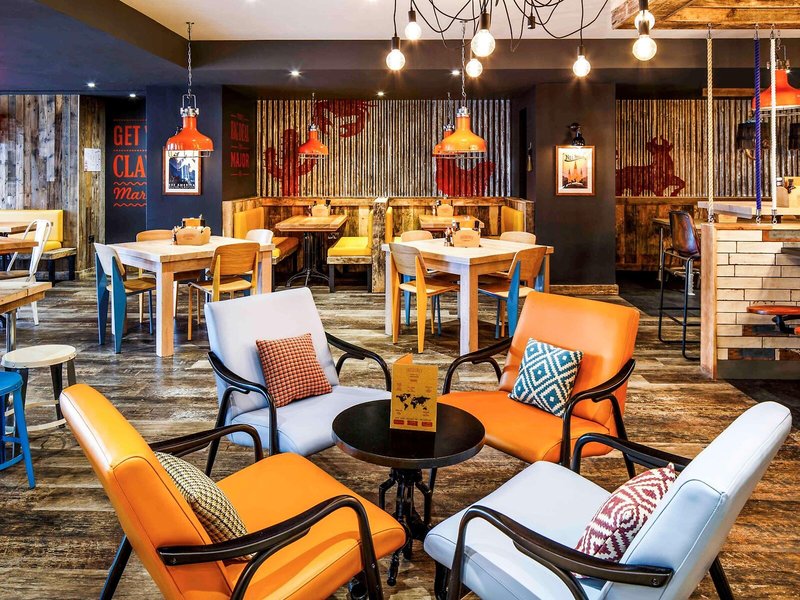 ibis Styles Manchester Portland 9