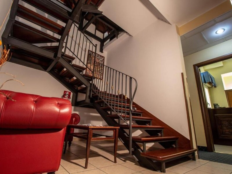 Hotel Gangi 5