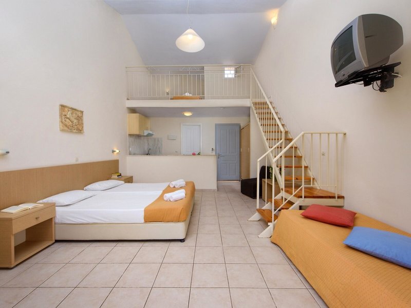 Olympion Village Hotel 10