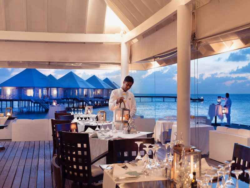 Diamonds Thudufushi Maldives Resort & Spa 23