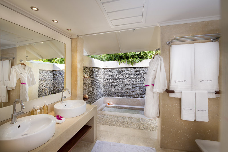 Diamonds Thudufushi Maldives Resort & Spa 12