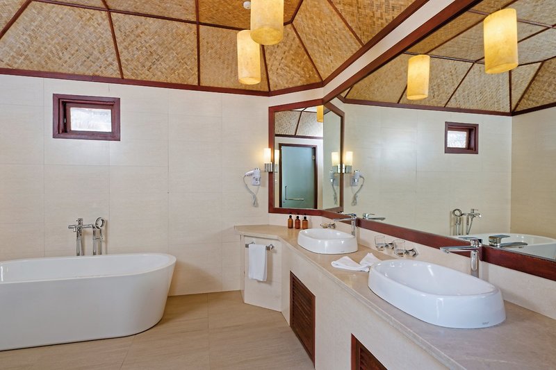 Thulhagiri Island Resort & Spa 8