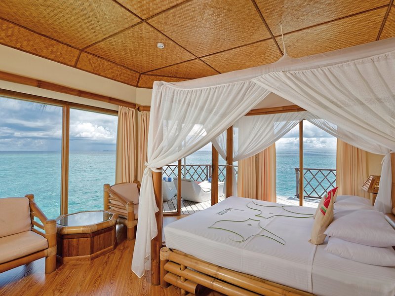 Thulhagiri Island Resort & Spa 13
