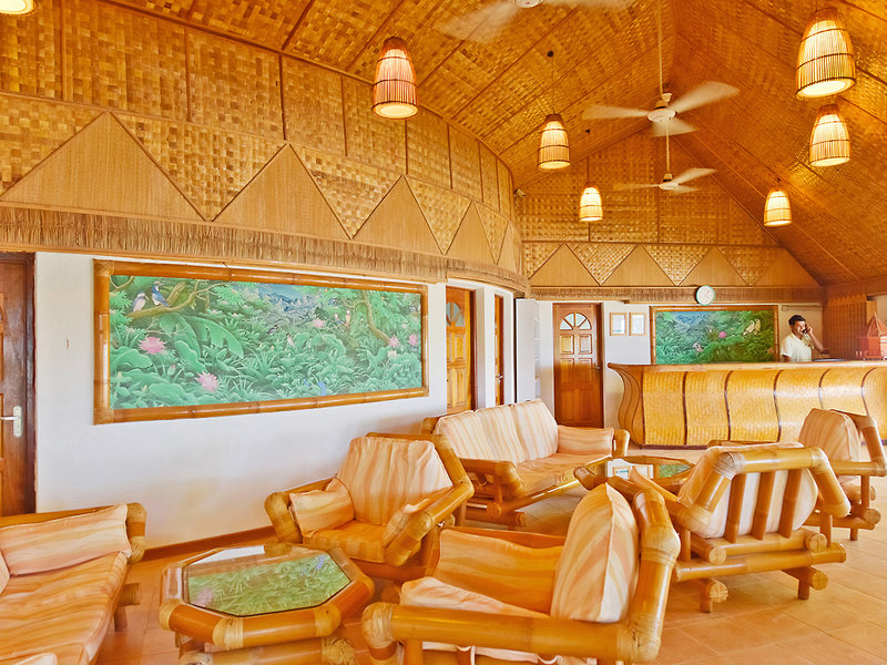 Thulhagiri Island Resort & Spa 9