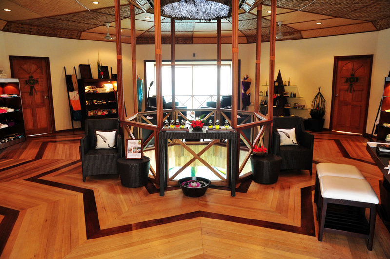 Thulhagiri Island Resort & Spa 7
