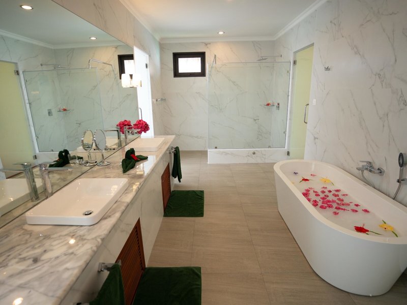 Thulhagiri Island Resort & Spa 31