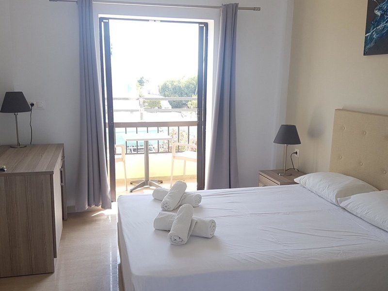 Hotel Prassino Nissi 6