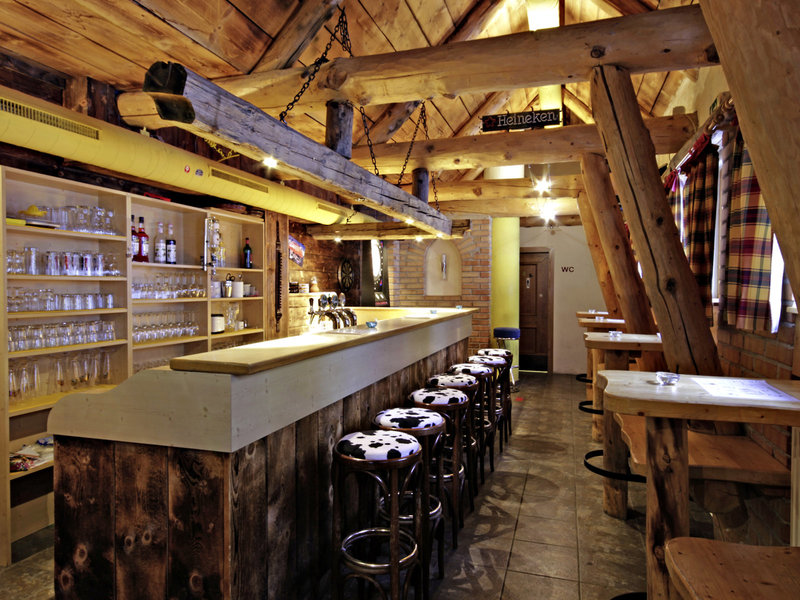 Tia Monte Feichten 23