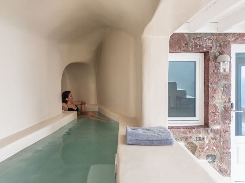 Oia Castle Luxury Suites by Art Maisons 3