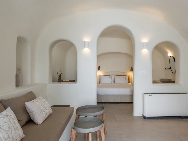 Oia Castle Luxury Suites by Art Maisons 5