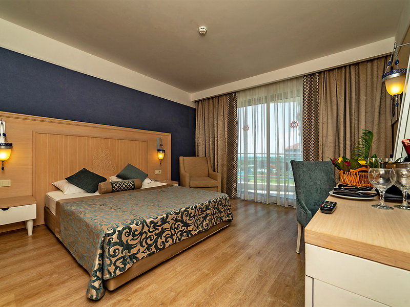 Seamelia Beach Resort & Spa 3