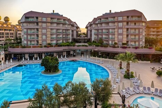 Seamelia Beach Resort & Spa 3