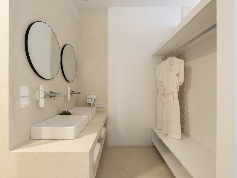 Kivo Art & Gourmet Hotel 36