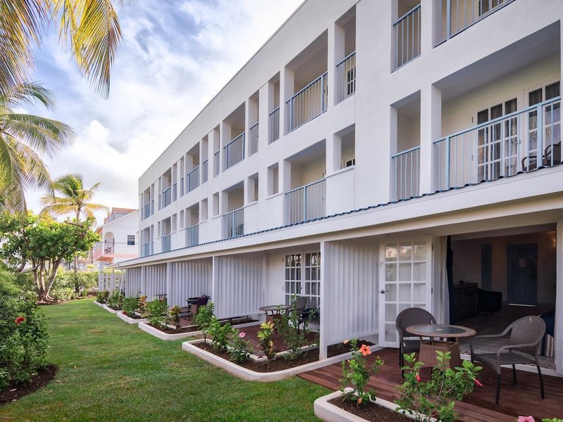 Time Out 1 - Exterior