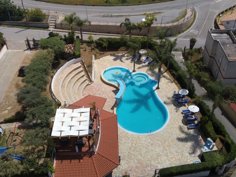 Residence Hotel La Taverna 9