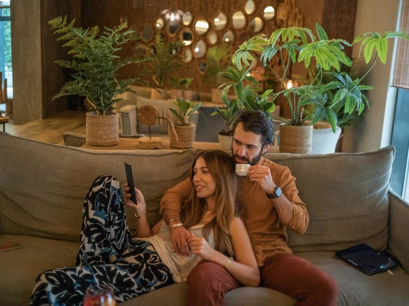 Grifid Vistamar 19 - People