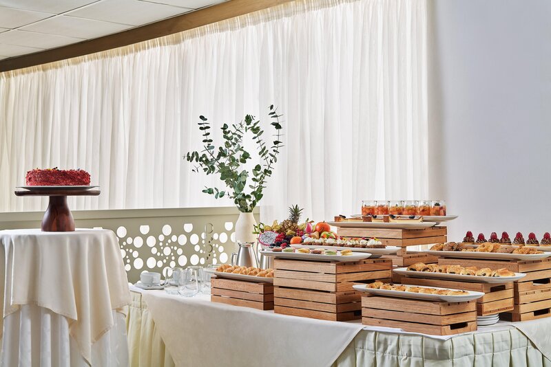 Titania Hotel Athens 102