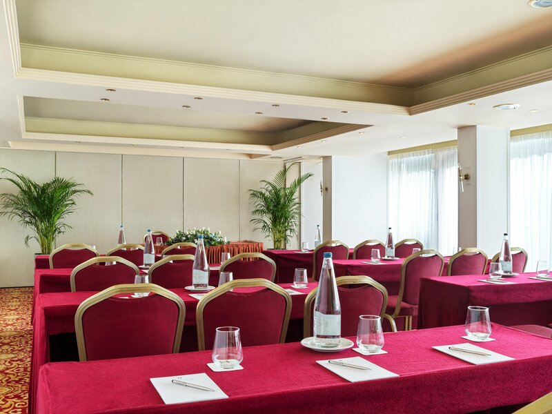 Titania Hotel Athens 118