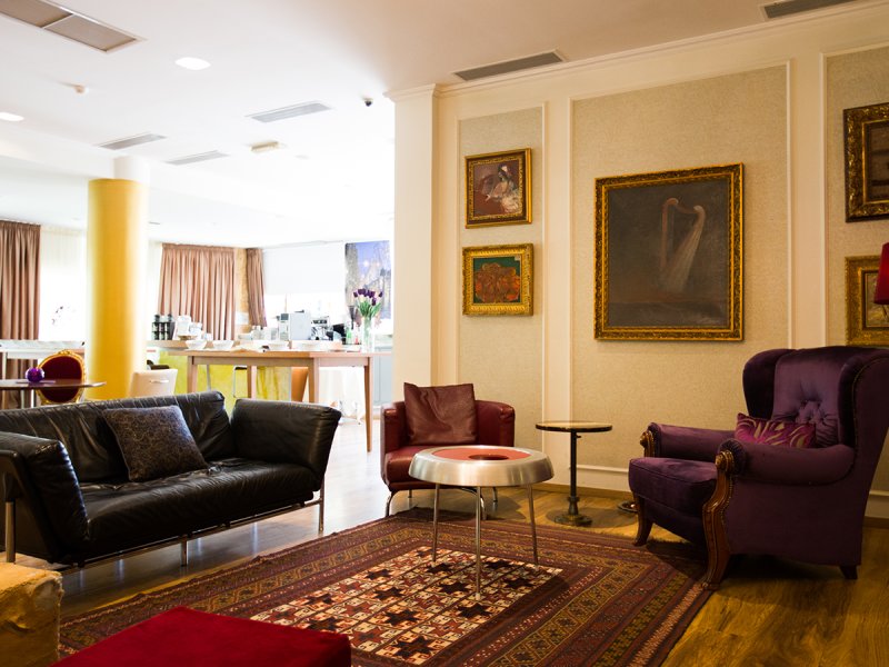 Diplomat Fashion 11 - Lounge / Lobby