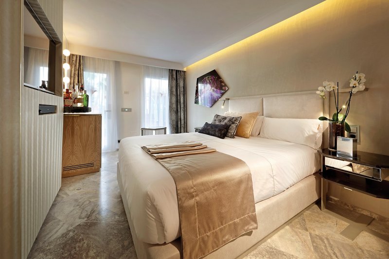 Ushuaïa Ibiza Beach Hotel 7