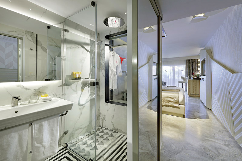 Ushuaïa Ibiza Beach Hotel 10