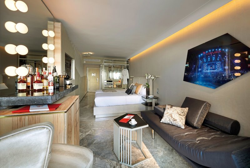 Ushuaïa Ibiza Beach Hotel 17