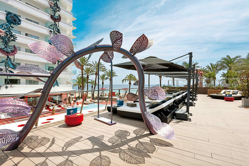 Ushuaïa Ibiza Beach Hotel 25