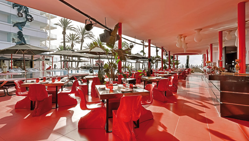 Ushuaïa Ibiza Beach Hotel 31