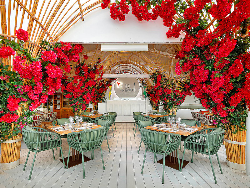 Ushuaïa Ibiza Beach Hotel 15