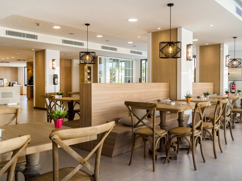 Tomir Portals Suites 13