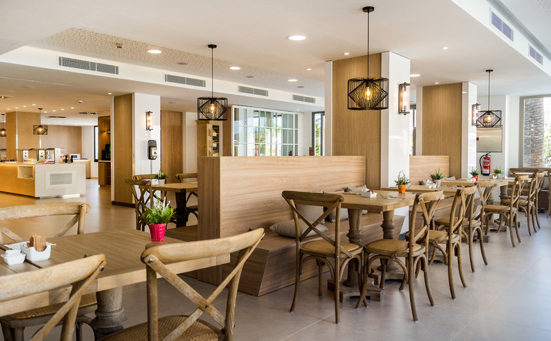 Tomir Portals Suites 6