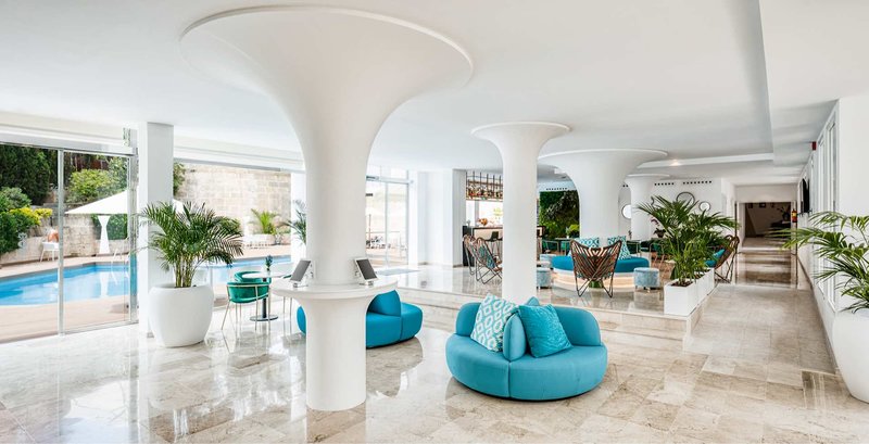 Tora 1 - Lounge / Lobby