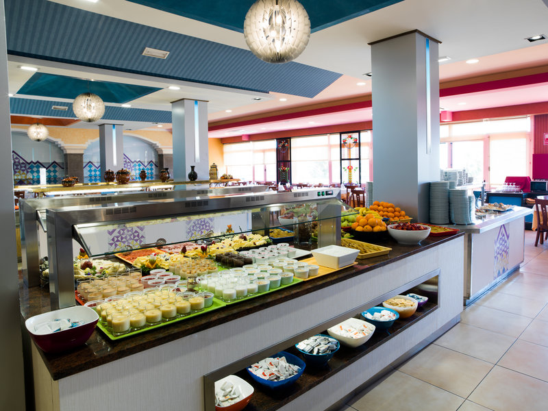 Hotel Monarque Torreblanca 9