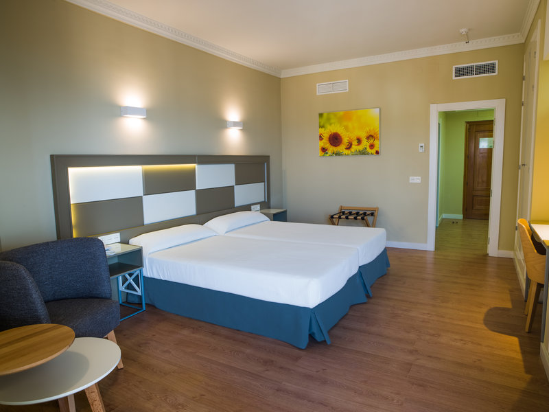 Hotel Monarque Torreblanca 24