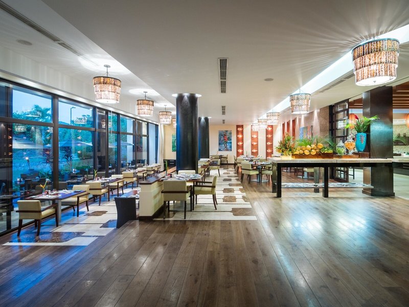 Raffles Seychelles 10