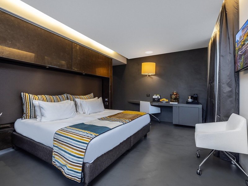 Lido Palace 50