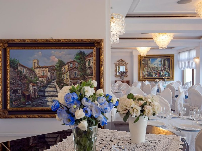 La Panoramica Hotel 4