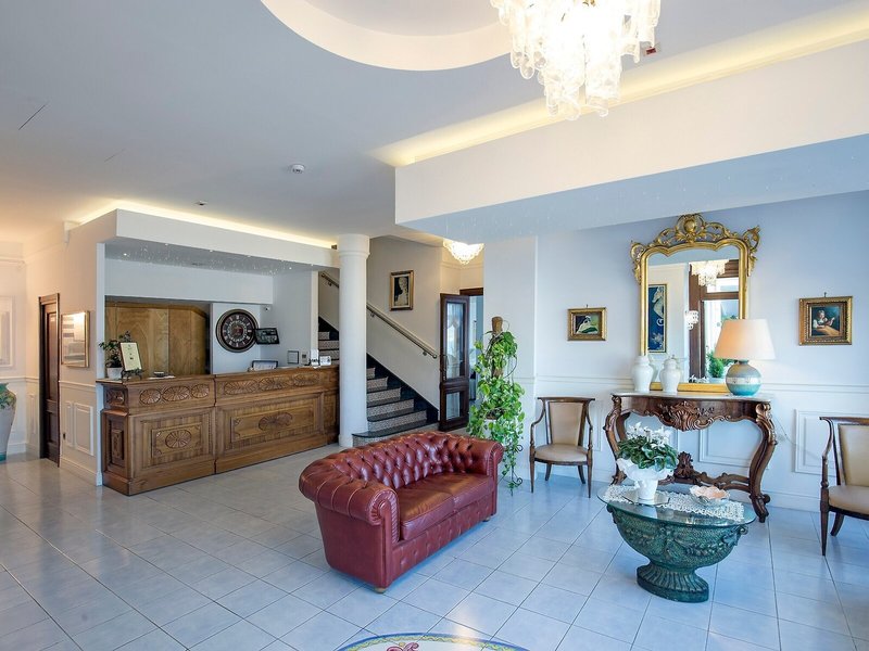 La Panoramica Hotel  5