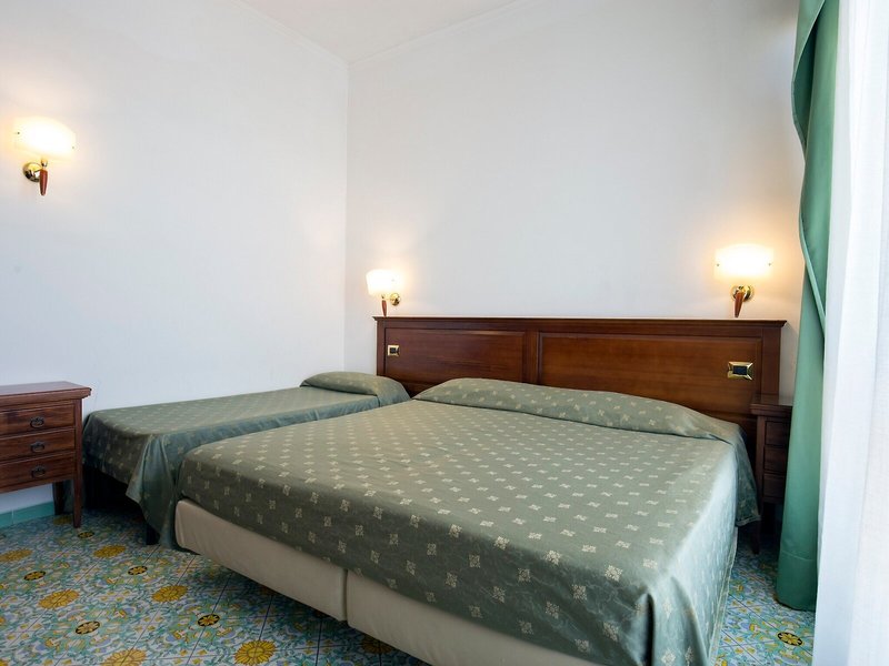 La Panoramica Hotel  11